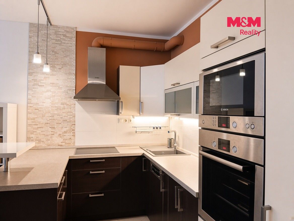 Byt 2+kk · 49 m² · Makedonská, Praha - 4
