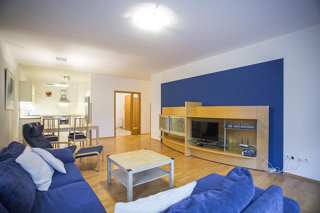 3+kk, Tibetská, Praha, 100 m²