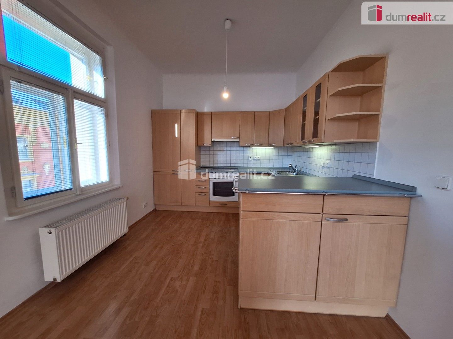 2+kk, Kamenická, Praha, 61 m²