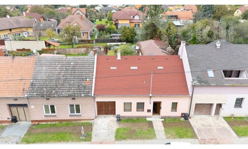 Prodej rodinný dům - Hložkova, Otrokovice, 90 m²