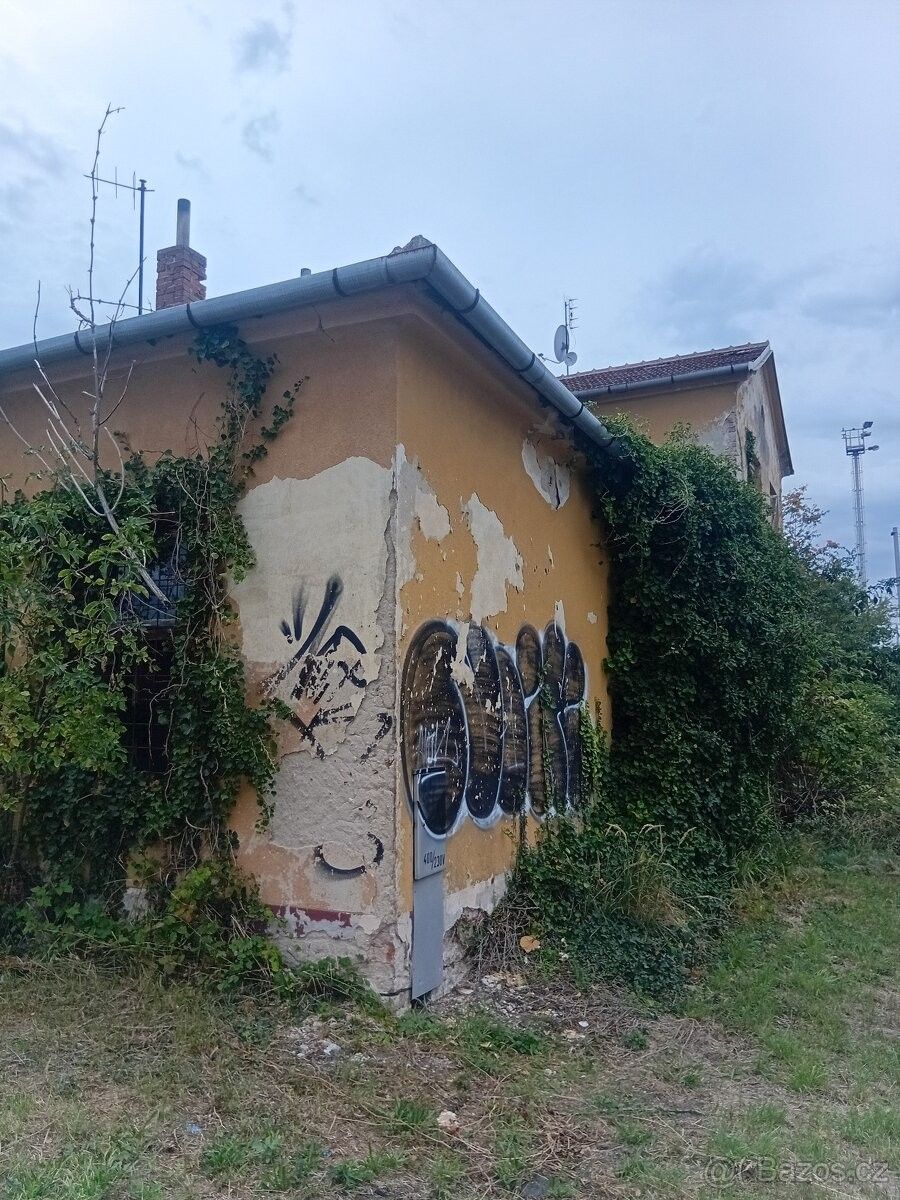 Prodej rodinný dům - Dubňany, 696 03 - 2