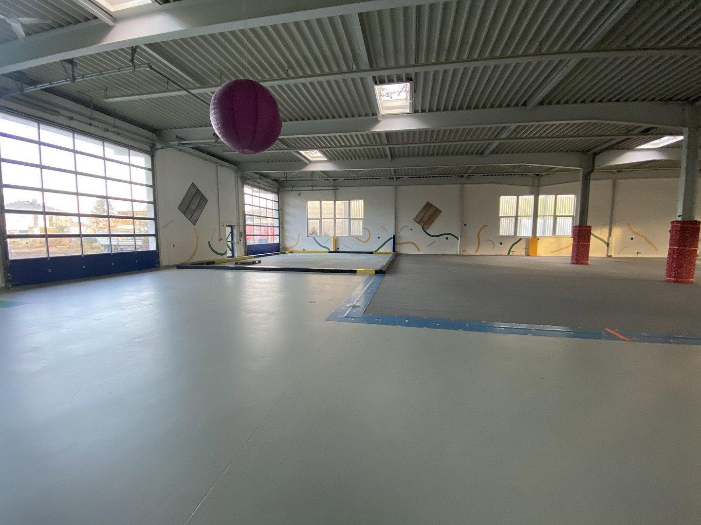 Obchodní prostory, , Hessen, 1 400 m² - 2
