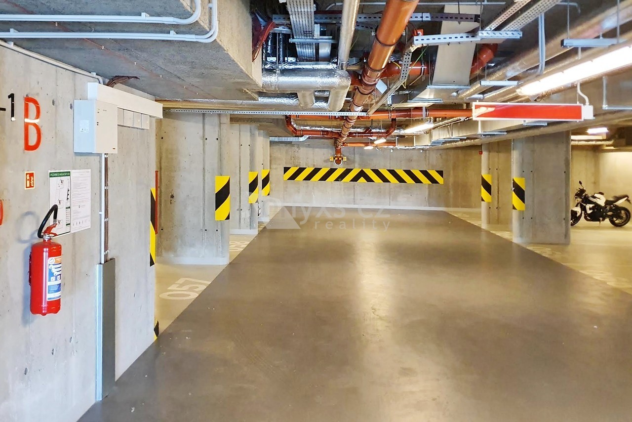 Nemovitost · 15 m² · Novovysočanská, Praha - 3