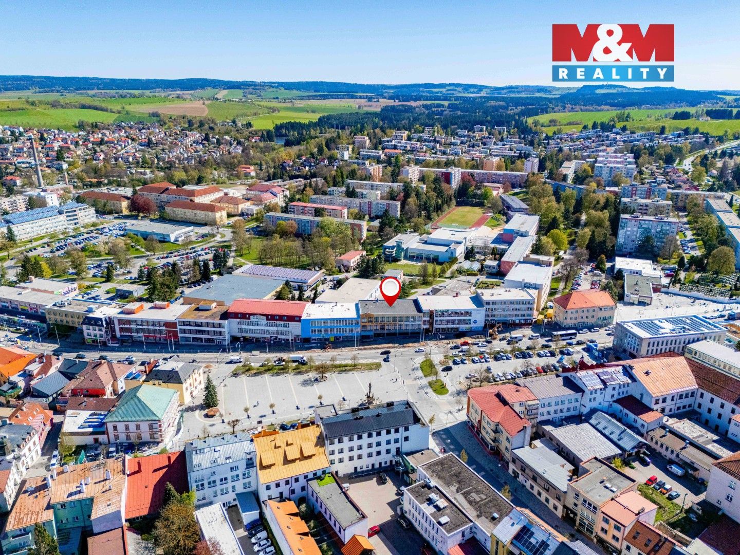Obchodní prostory, nám. Republiky, Žďár nad Sázavou, 1 200 m² - 2