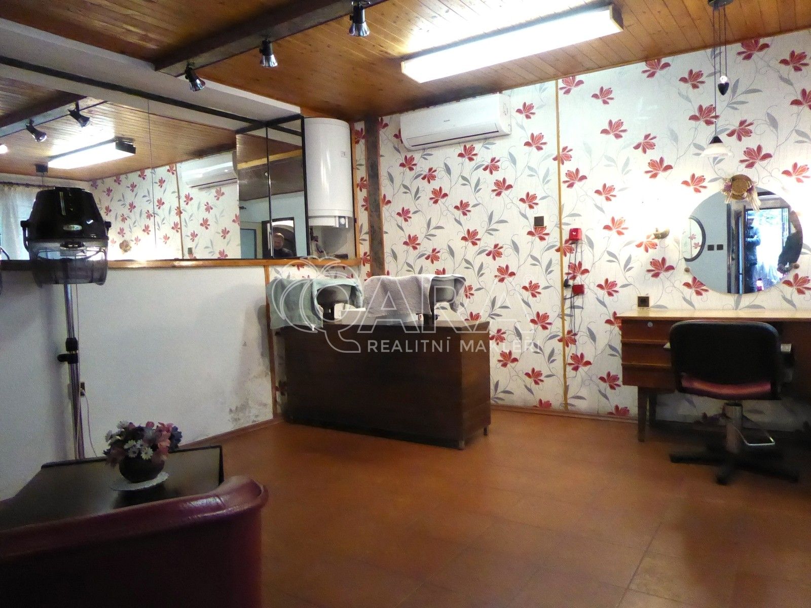 Obchodní prostory, Pražská, Mnichovice, 20 m²