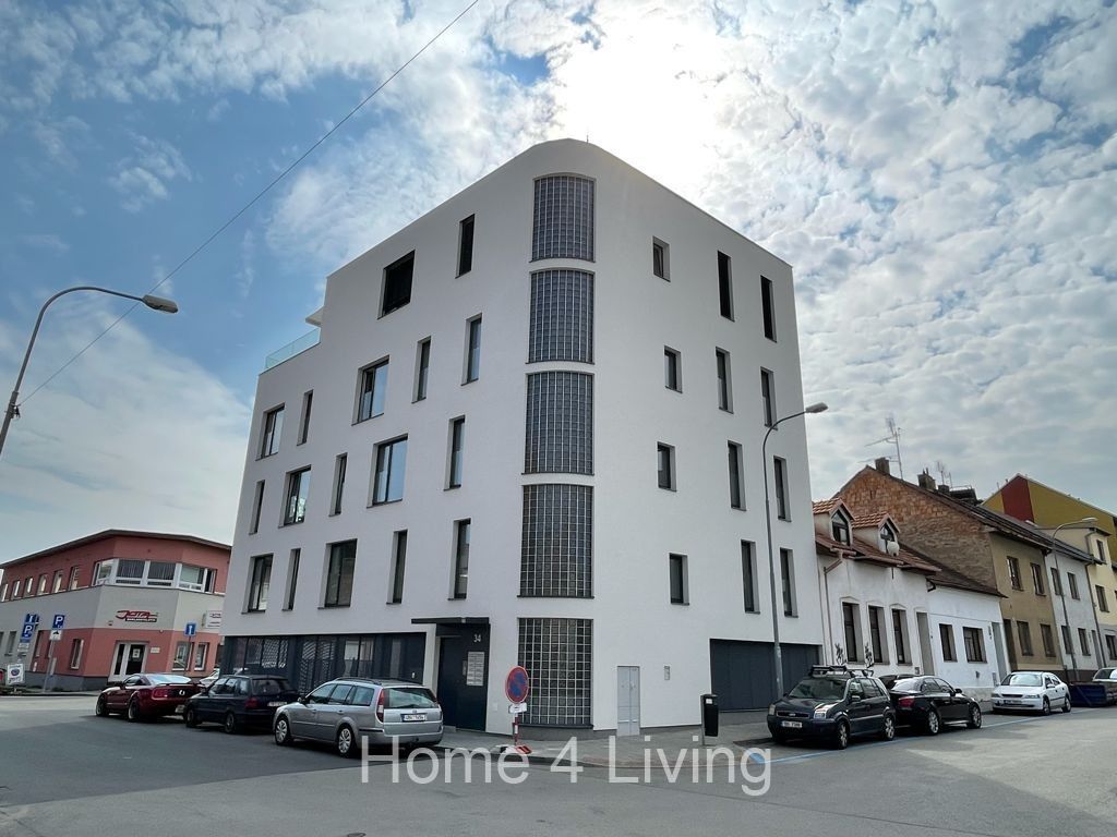 Ostatní, Košinova, Brno, 18 m² - 1