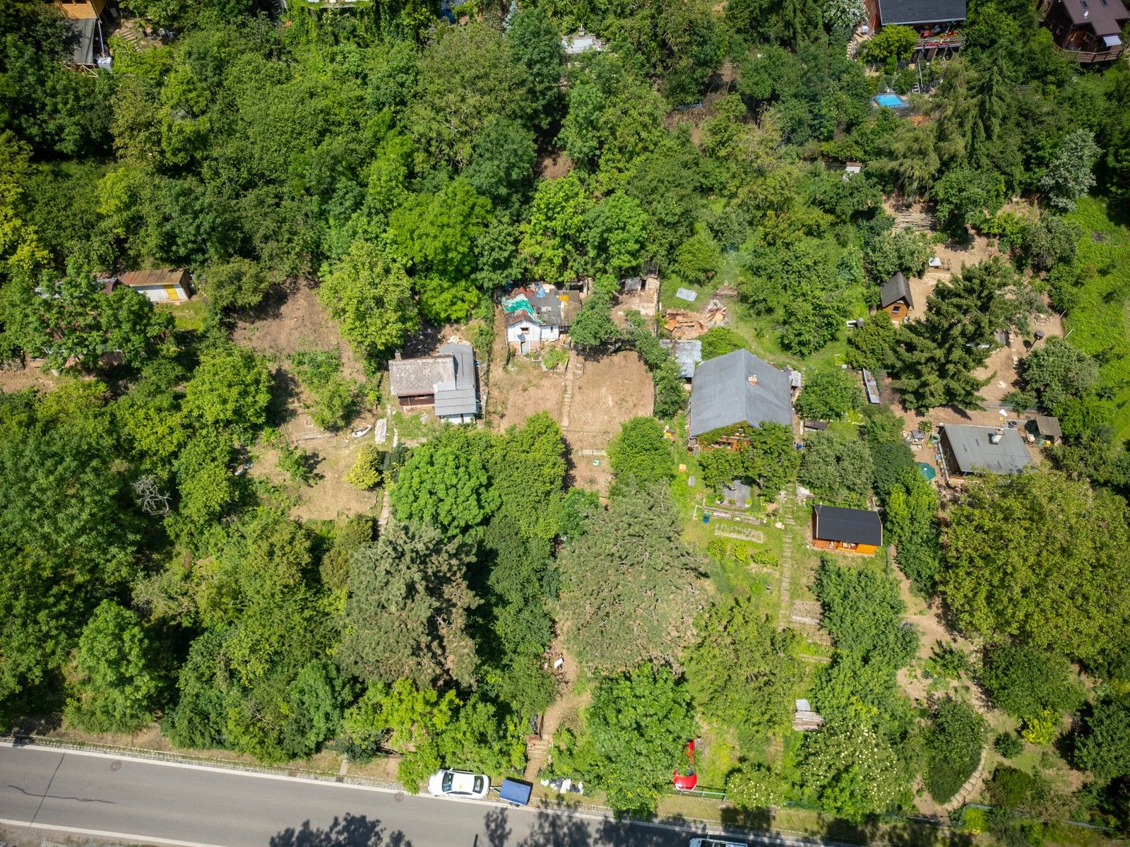 Prodej zahrada - Višňovka 139, Praha, 680 m²