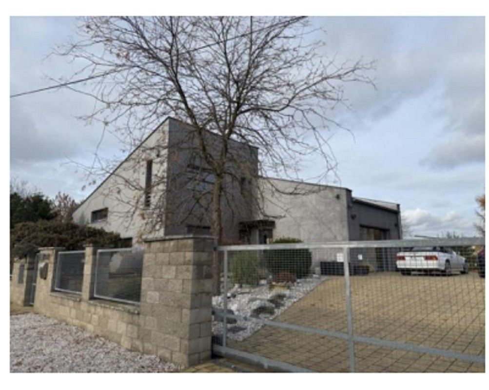 Rodinné domy, Kly, 277 41