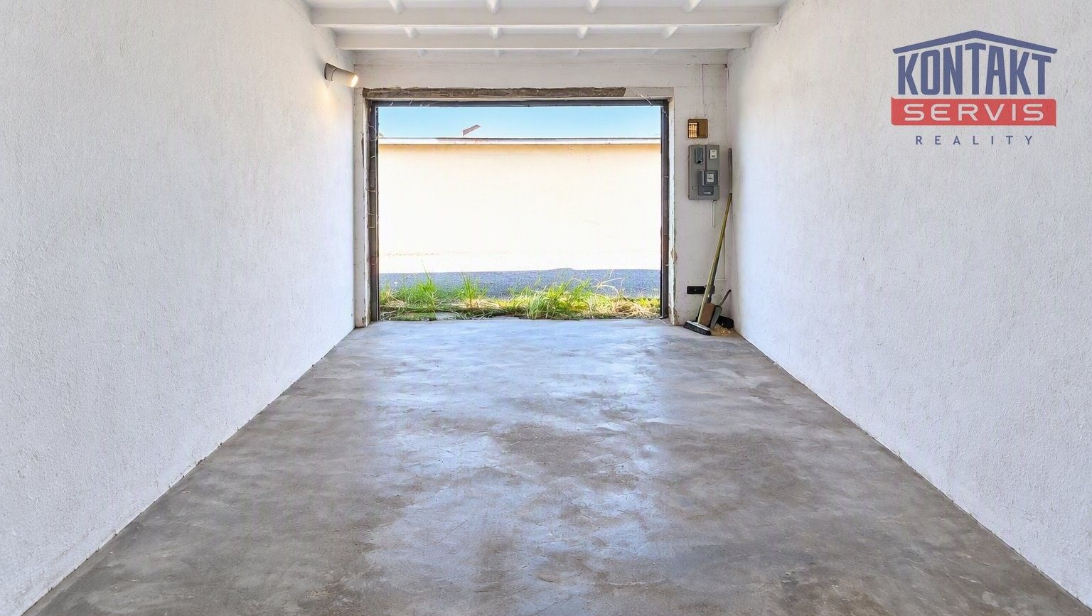 Garáže, Karla Uhlíře, České Budějovice, 19 m² - 2