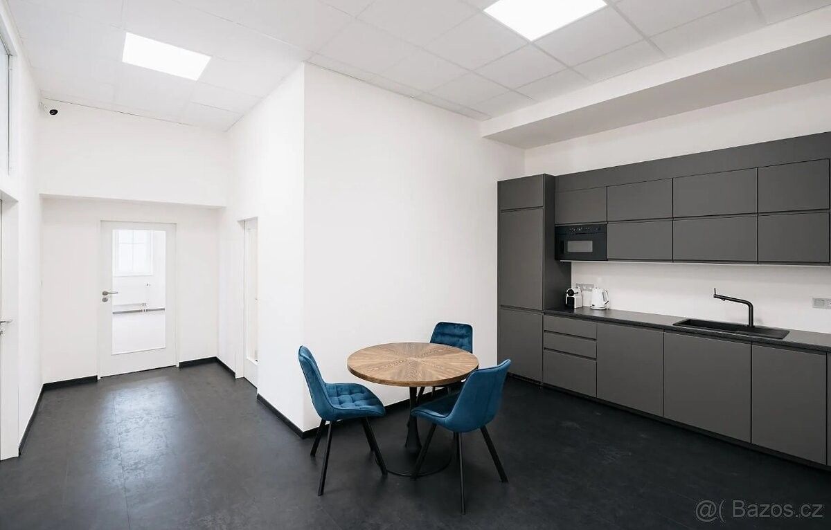 Pronájem kancelář - Praha, 150 00