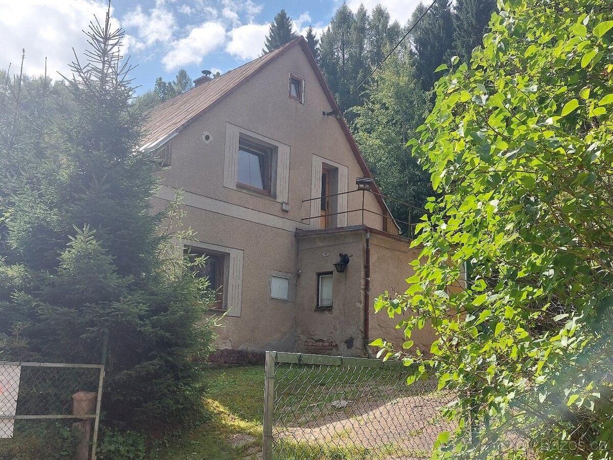 Rodinné domy, Trutnov, 541 01