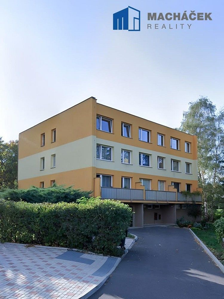 Byt 3+1, 56 m²