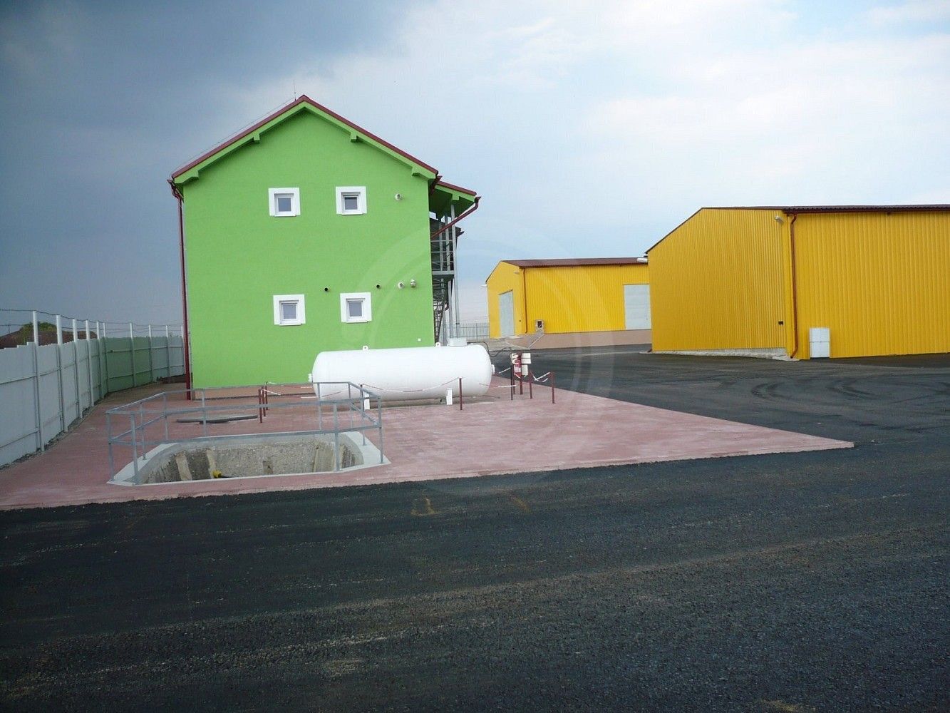 Sklady, České Budějovice, 6 850 m² - 1