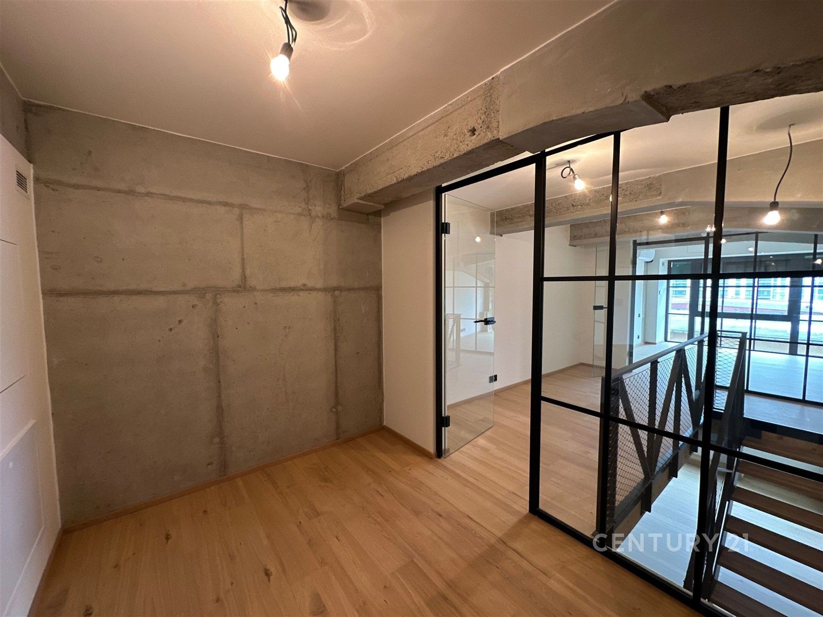 3+kk, Kolbenova 1032, Praha, 65 m²
