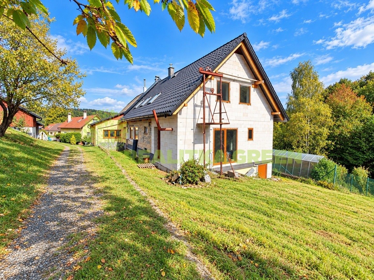 Rodinné domy, Mikulůvka, 148 m² - 1