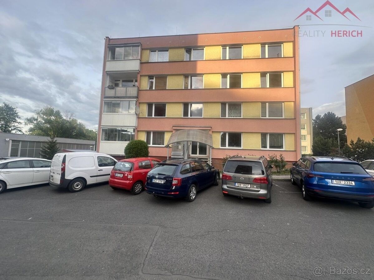 Byty, Chomutov, 430 04 - 1