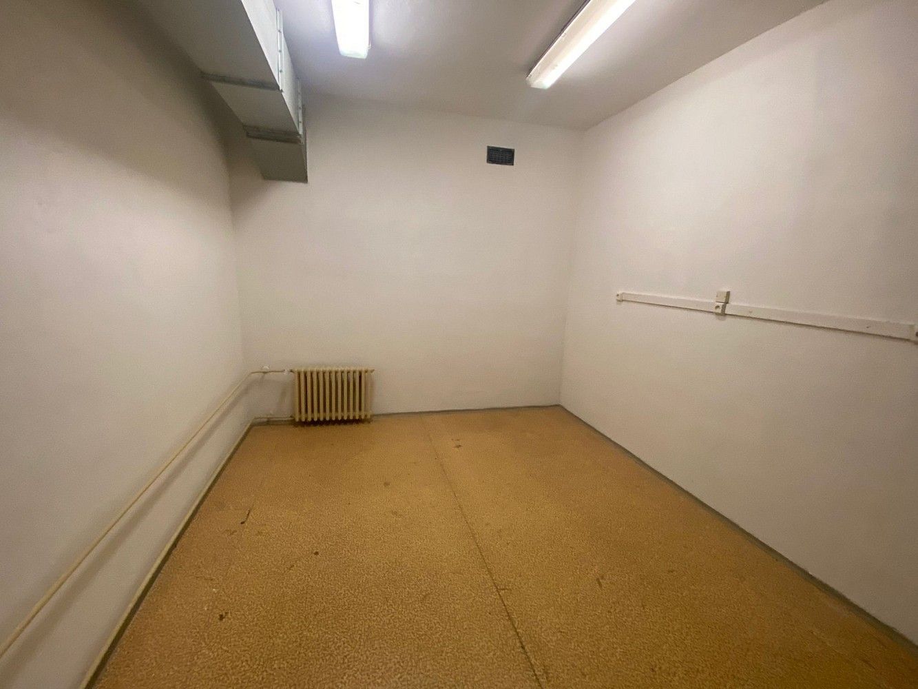 Sklad · 20 m² · Vrchlabí, okres Trutnov - 3