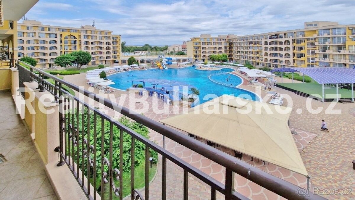 Byty, 987 66, Zahraničí