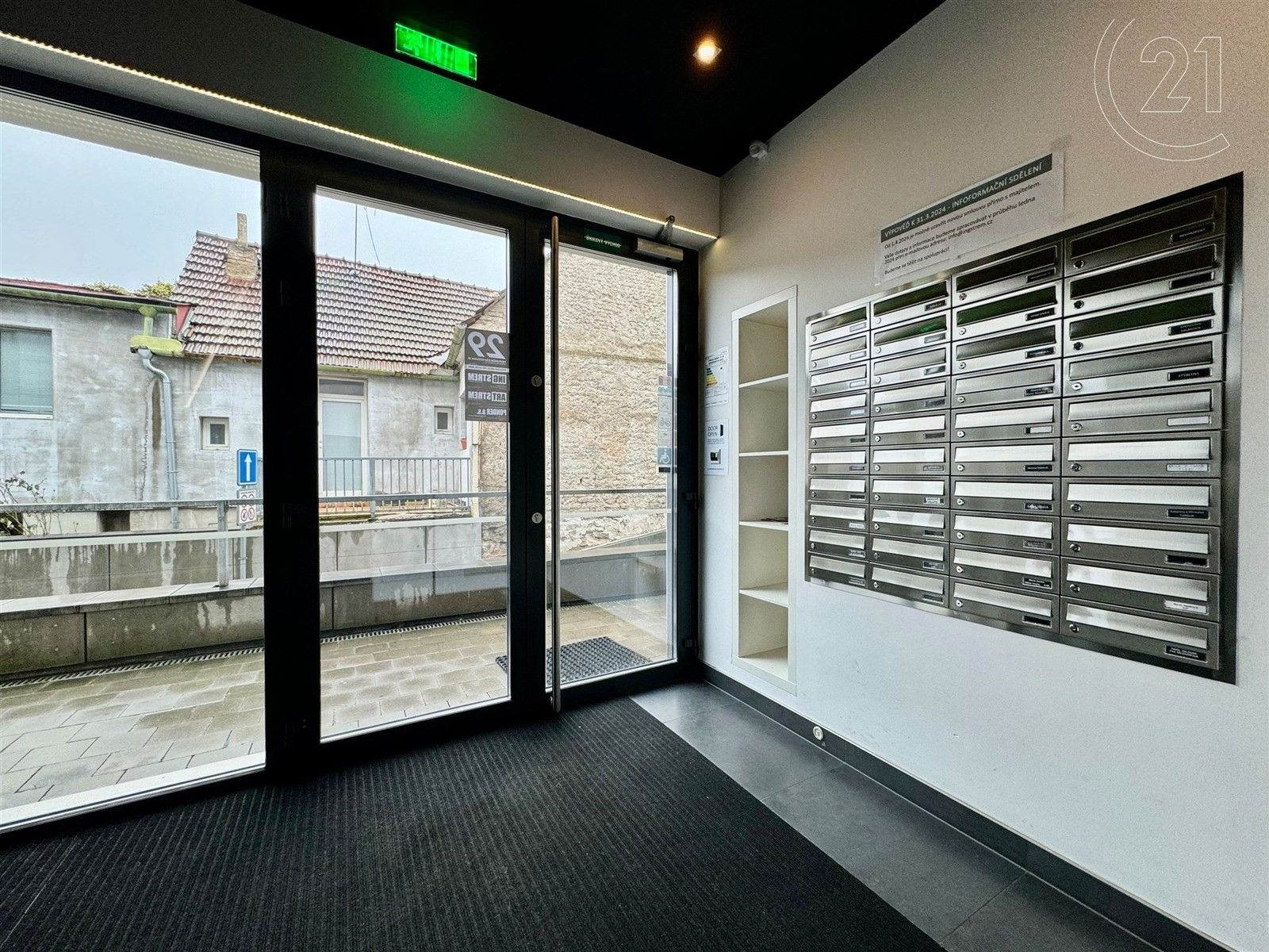 Pronájem byt 3+kk - Fryčajova 698, Brno, 64 m²