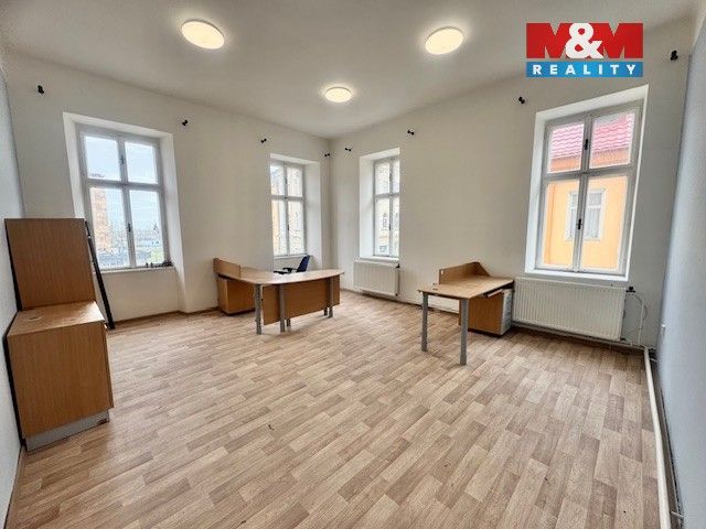 Pronájem kancelář - Ruská, Chomutov, 125 m²