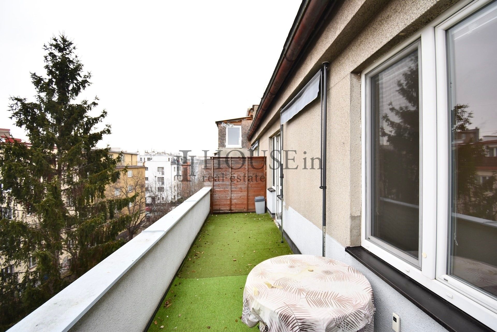 2+kk, Biskupcova, Praha, 40 m²