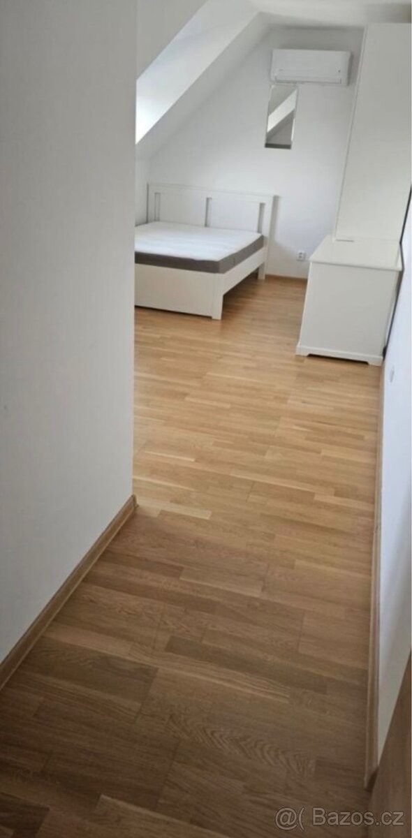 Pronájem byt - Velké Přílepy, 252 64