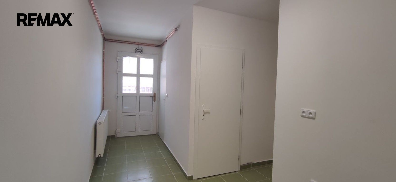 Kanceláře, Partyzánská 295, Bruntál, 29 m² - 1