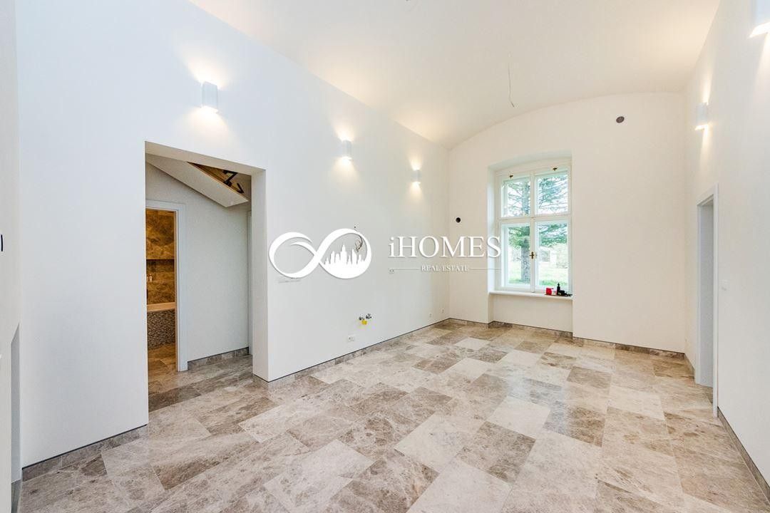 Prodej komerční - Vrapická, Kladno, 110 m²