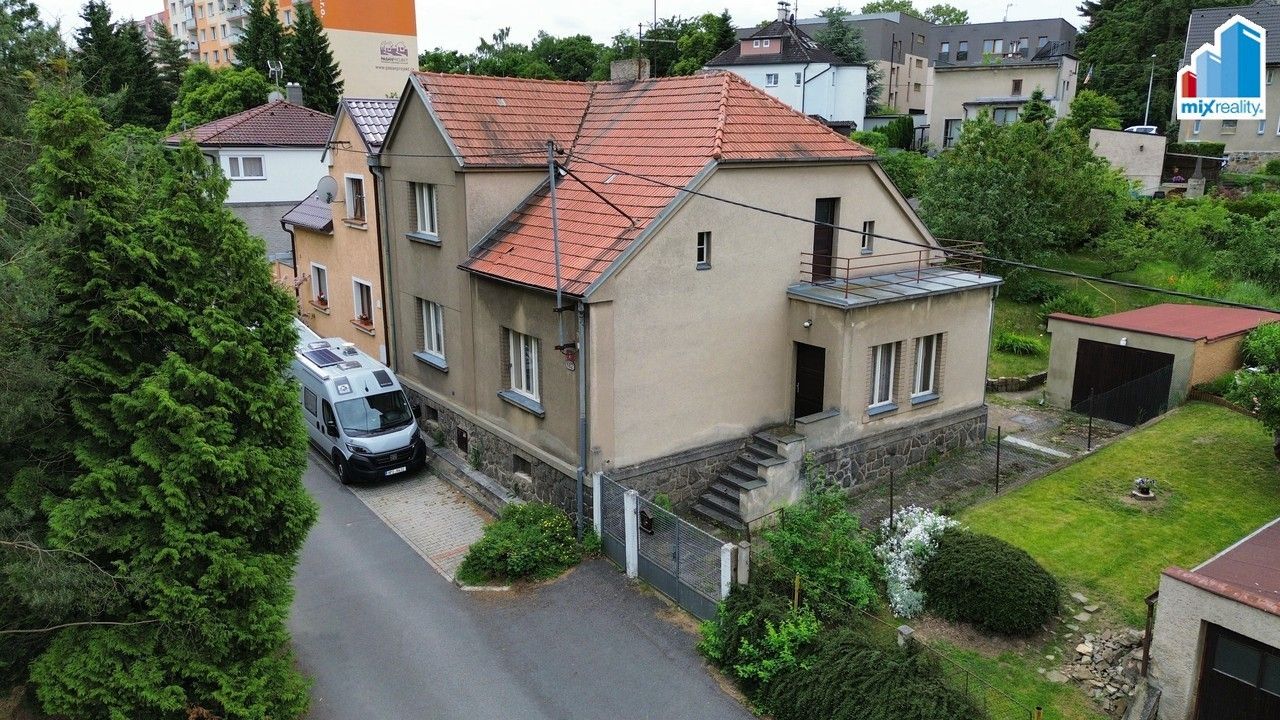 Rodinné domy, Majakovského, Plzeň, 160 m²