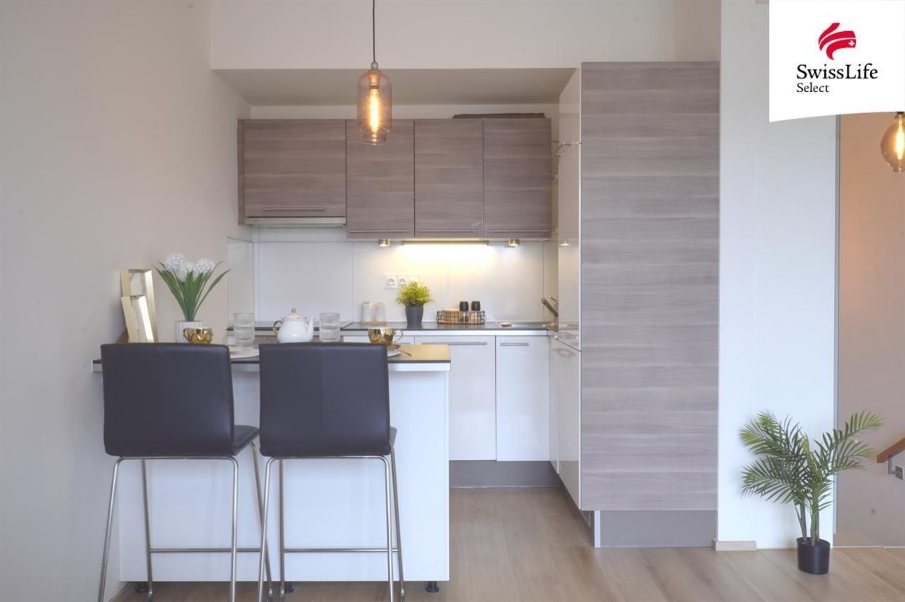 Pronájem byt 2+kk - Mezitraťová , Praha, 53 m²