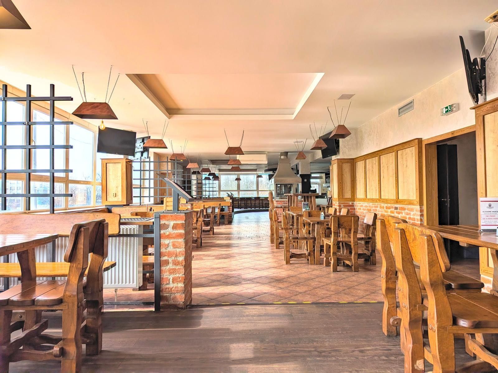 Restaurace, Kyselova, Praha, 460 m²