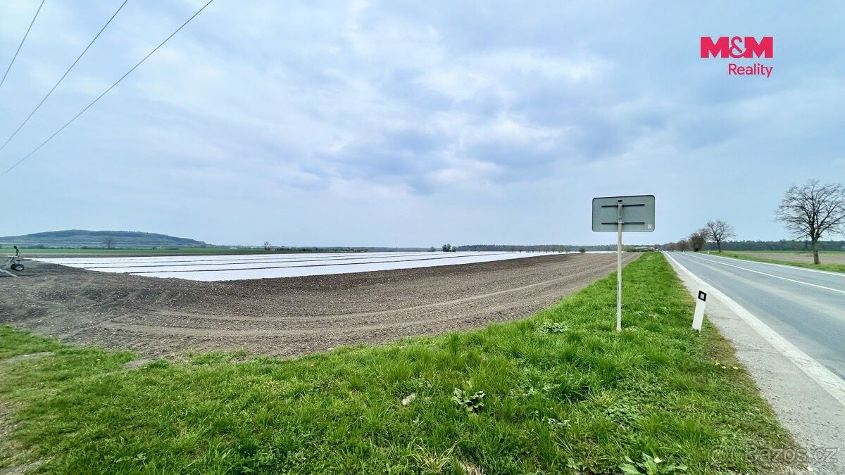 Prodej pozemek pro bydlení - Přerov nad Labem, 289 16 - 2