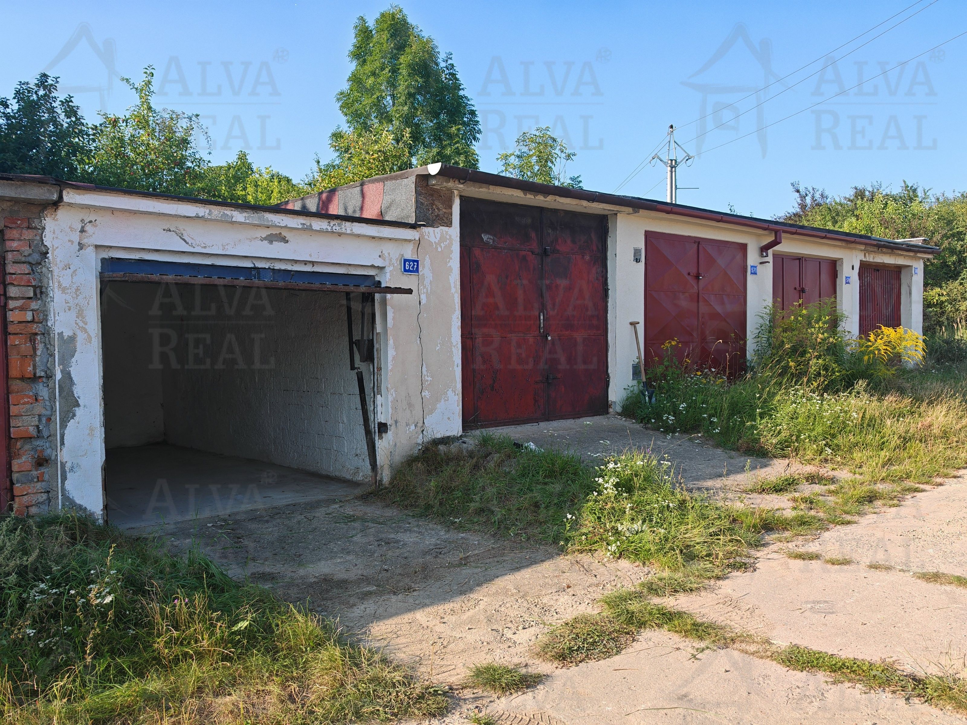 Garáže, Dlouhá, Šlapanice, 19 m² - 1