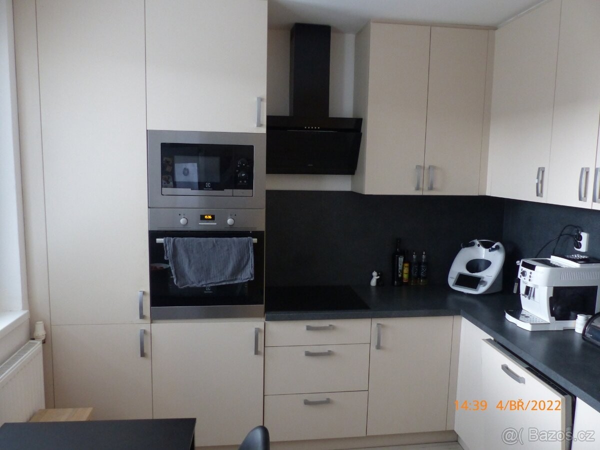 2+1, Chomutov, 430 03