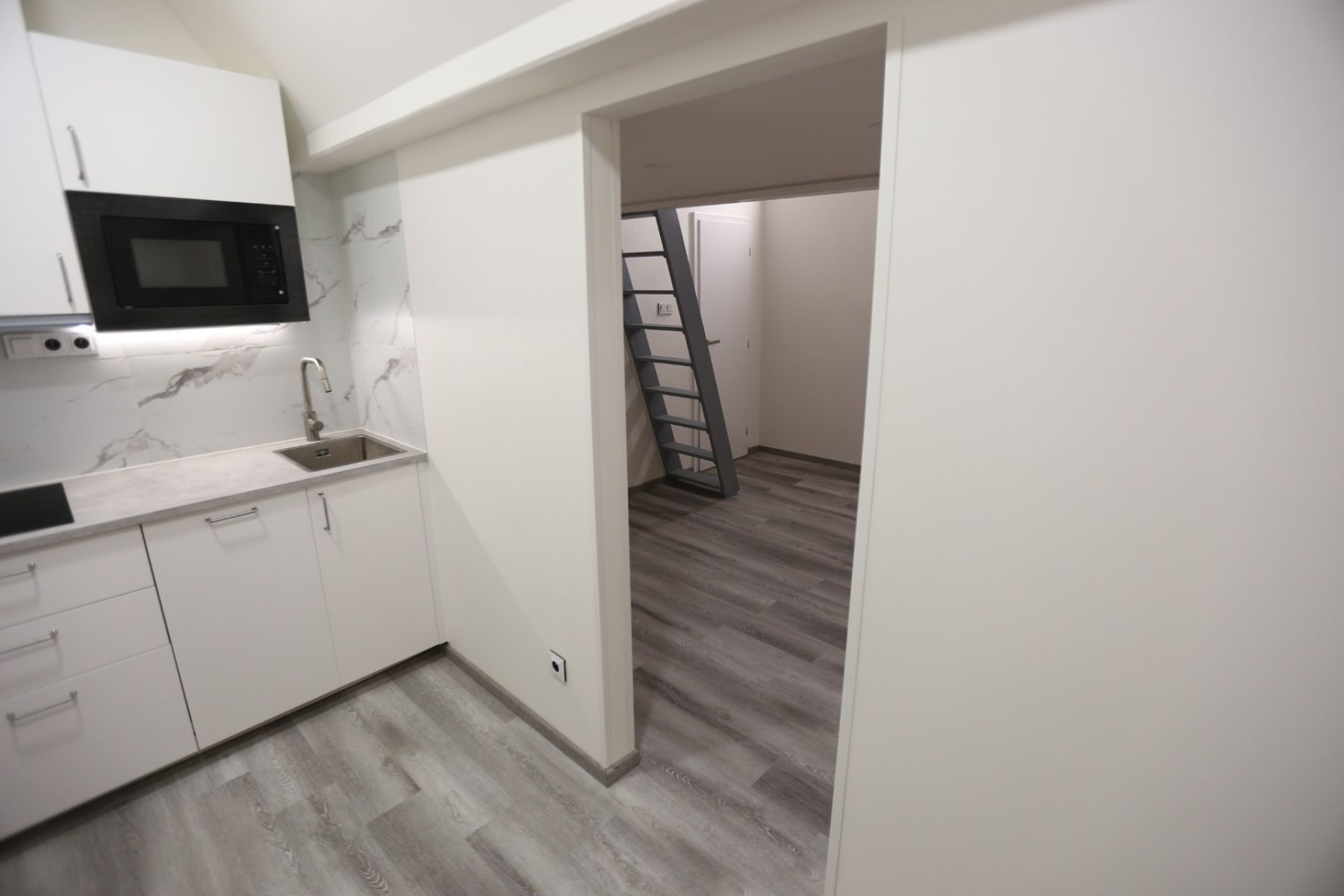 1+kk, Kubelíkova, Praha - Žižkov, 35 m² - 2