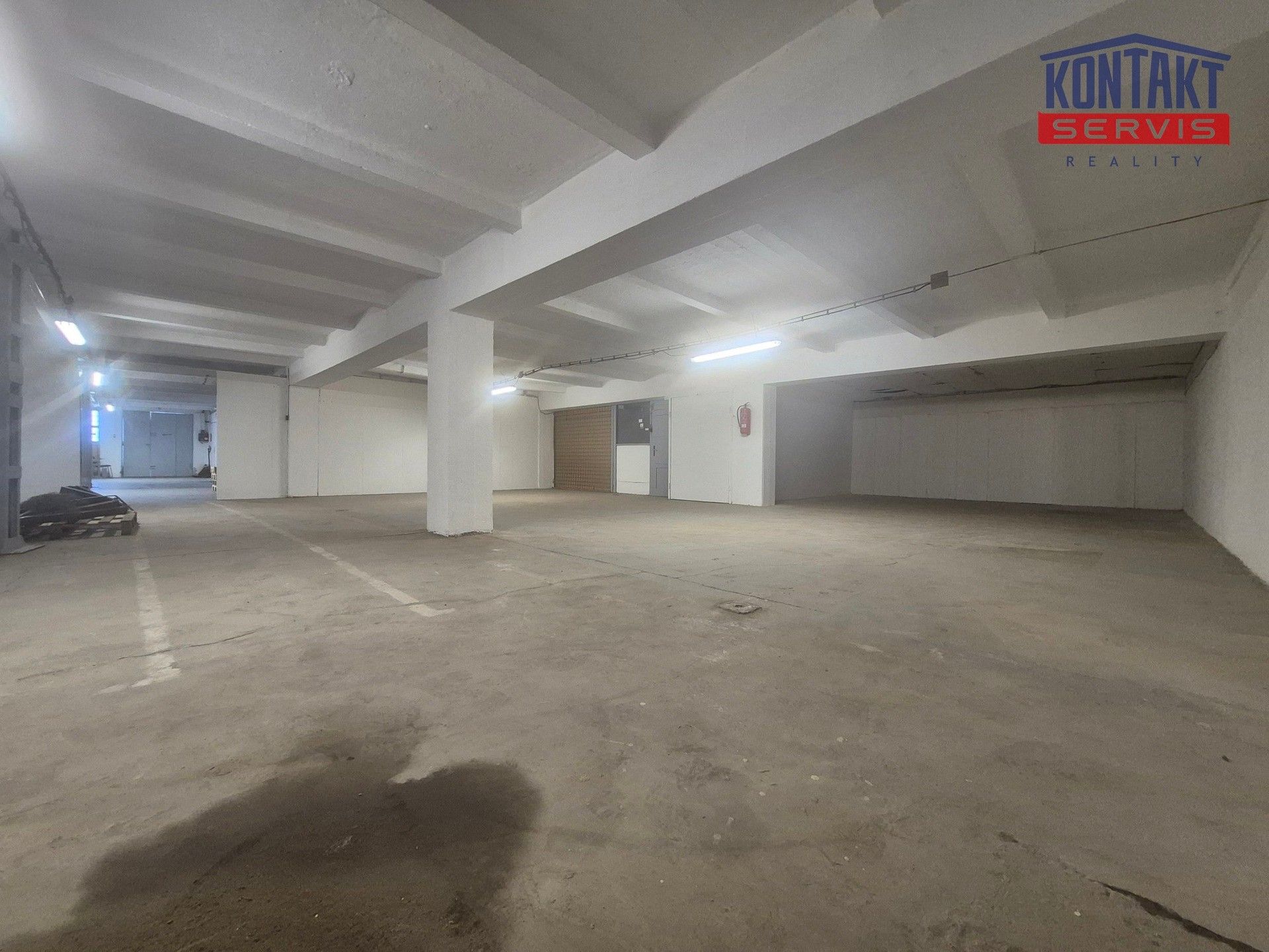 Sklad · 198 m² · Rudolfovská tř., České Budějovice - 3