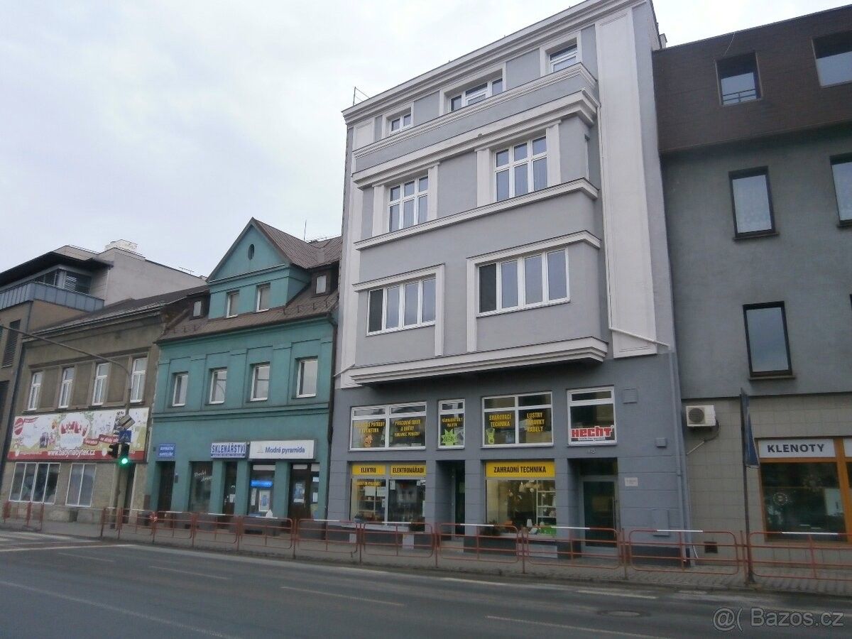 Obchodní prostory, Třinec, 739 61