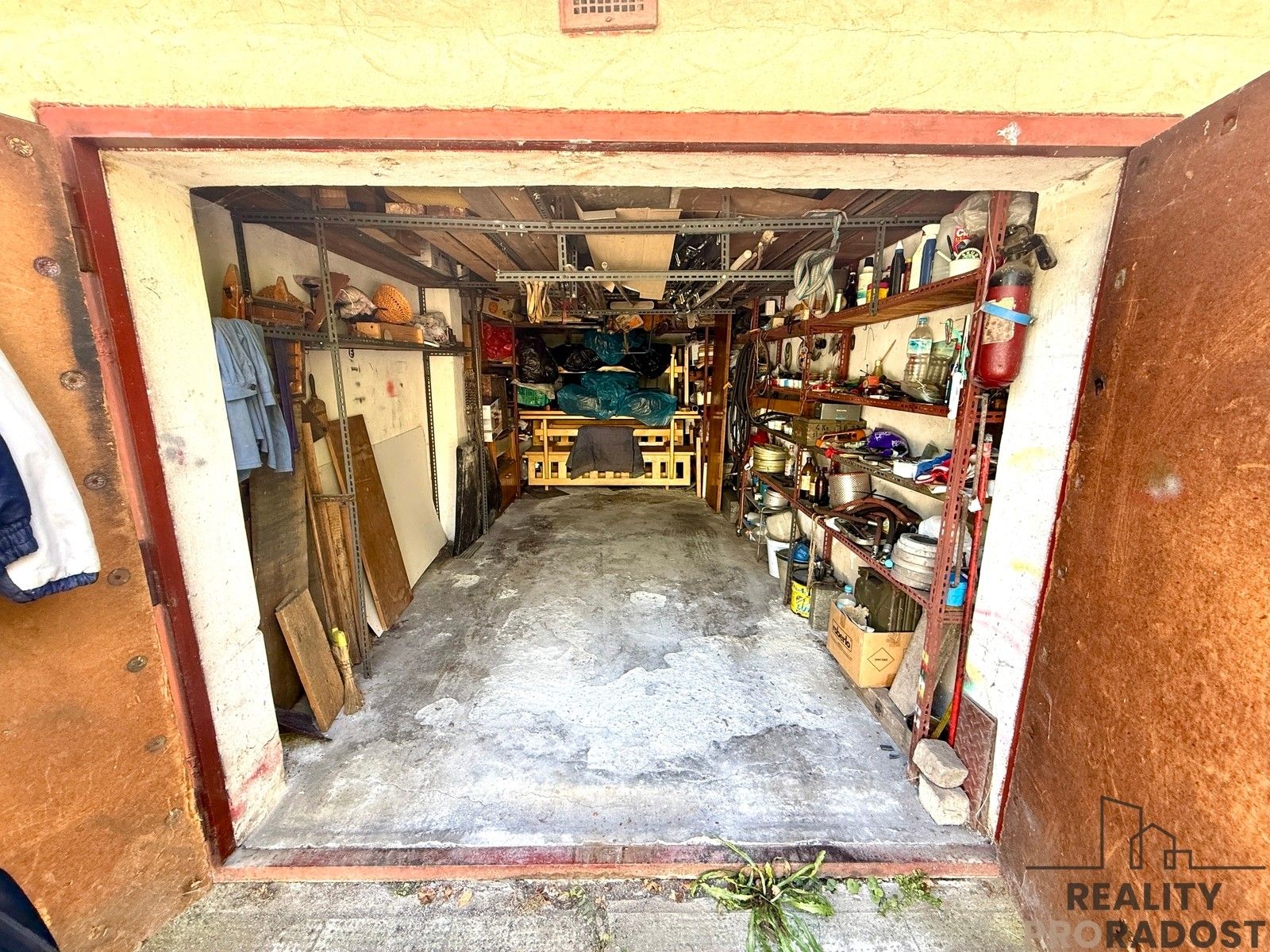 Prodej garáž - Růmy, Zlín, 16 m²