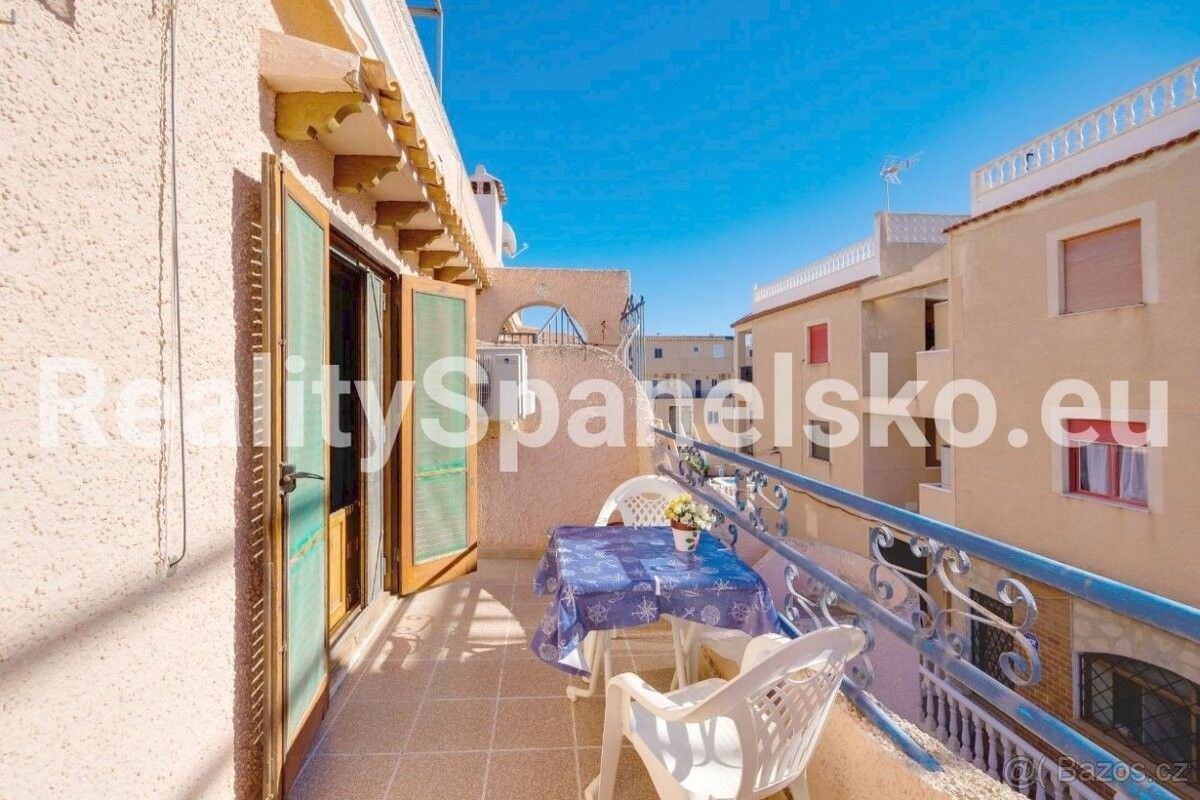 Byty, 987 66, Zahraničí