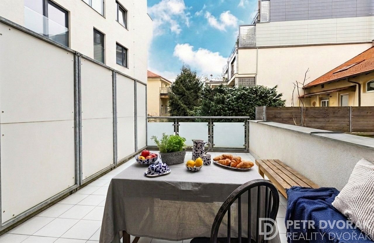 Prodej byt 1+kk - Musílkova, Praha, 59 m²