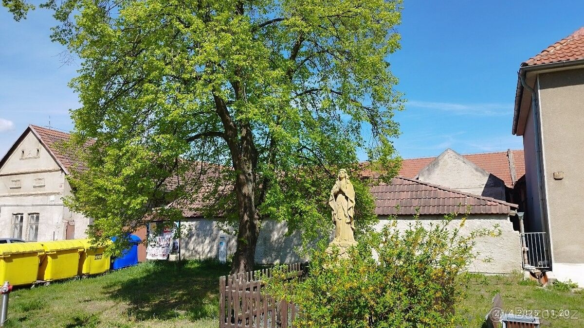 Rodinné domy, Přerov nad Labem, 289 16 - 2