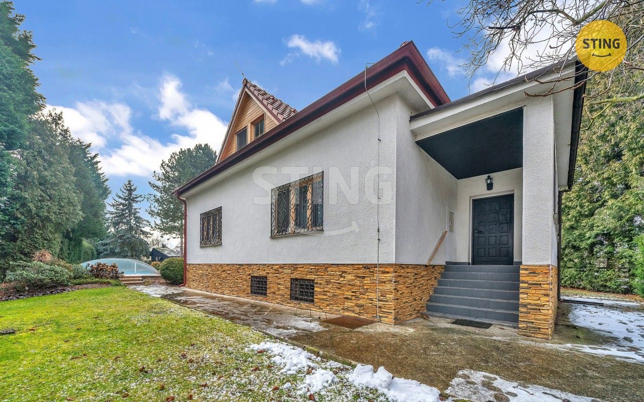 Rodinné domy, Hrubý Jeseník, 198 m²