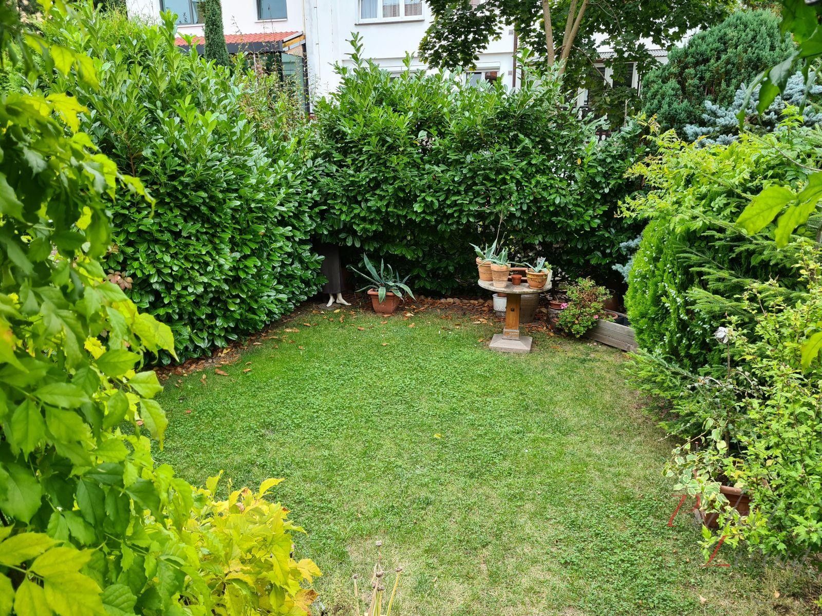 Prodej rodinný dům - Krajanská, Praha, 221 m²