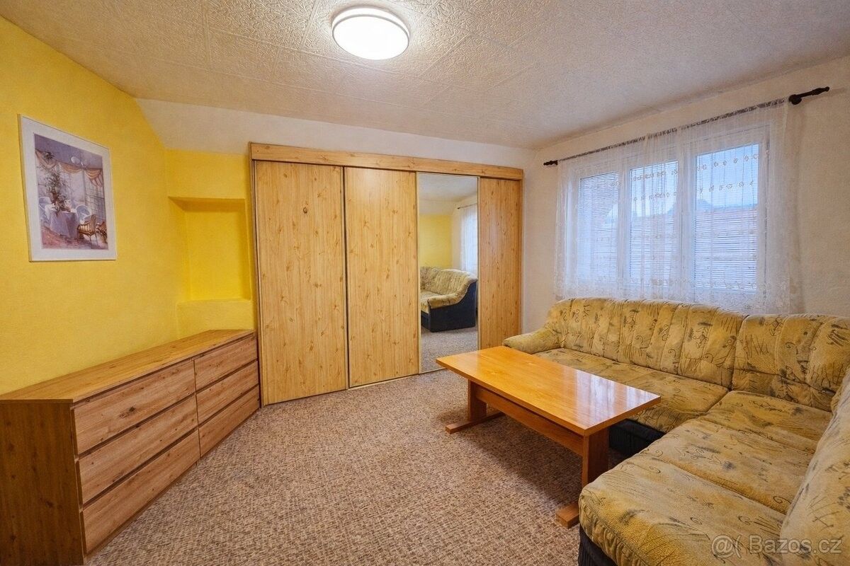 Pronájem byt - Kostelec nad Labem, 277 13