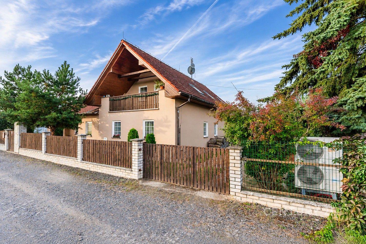 Rodinné domy, V Klících, Hradištko - Rajchardov, okres Praha-západ, 240 m² - 2