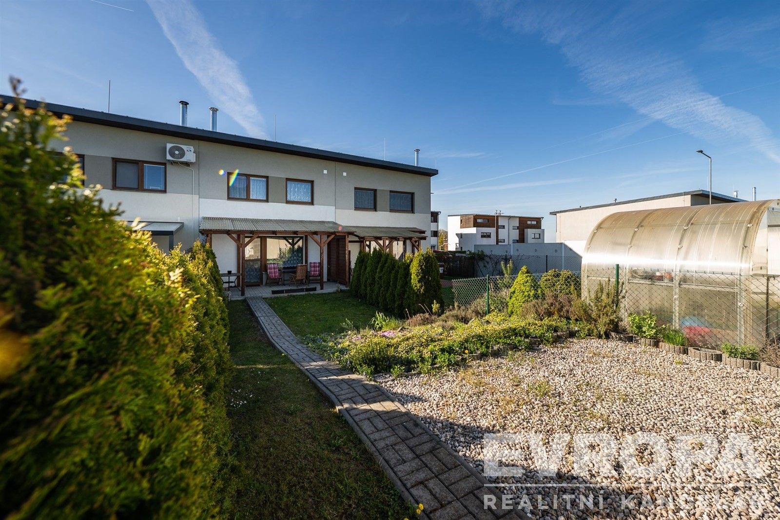 Prodej rodinný dům - Ořešín 1058, Buštěhrad, 130 m² - 1
