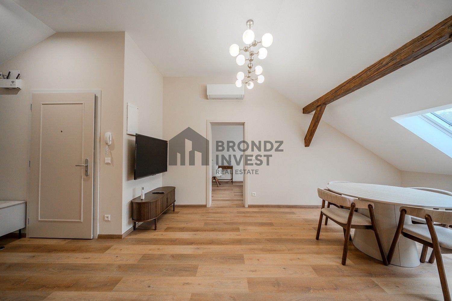 Pronájem byt 2+kk - Praha, Hlavní město Praha, 68 m² - 5