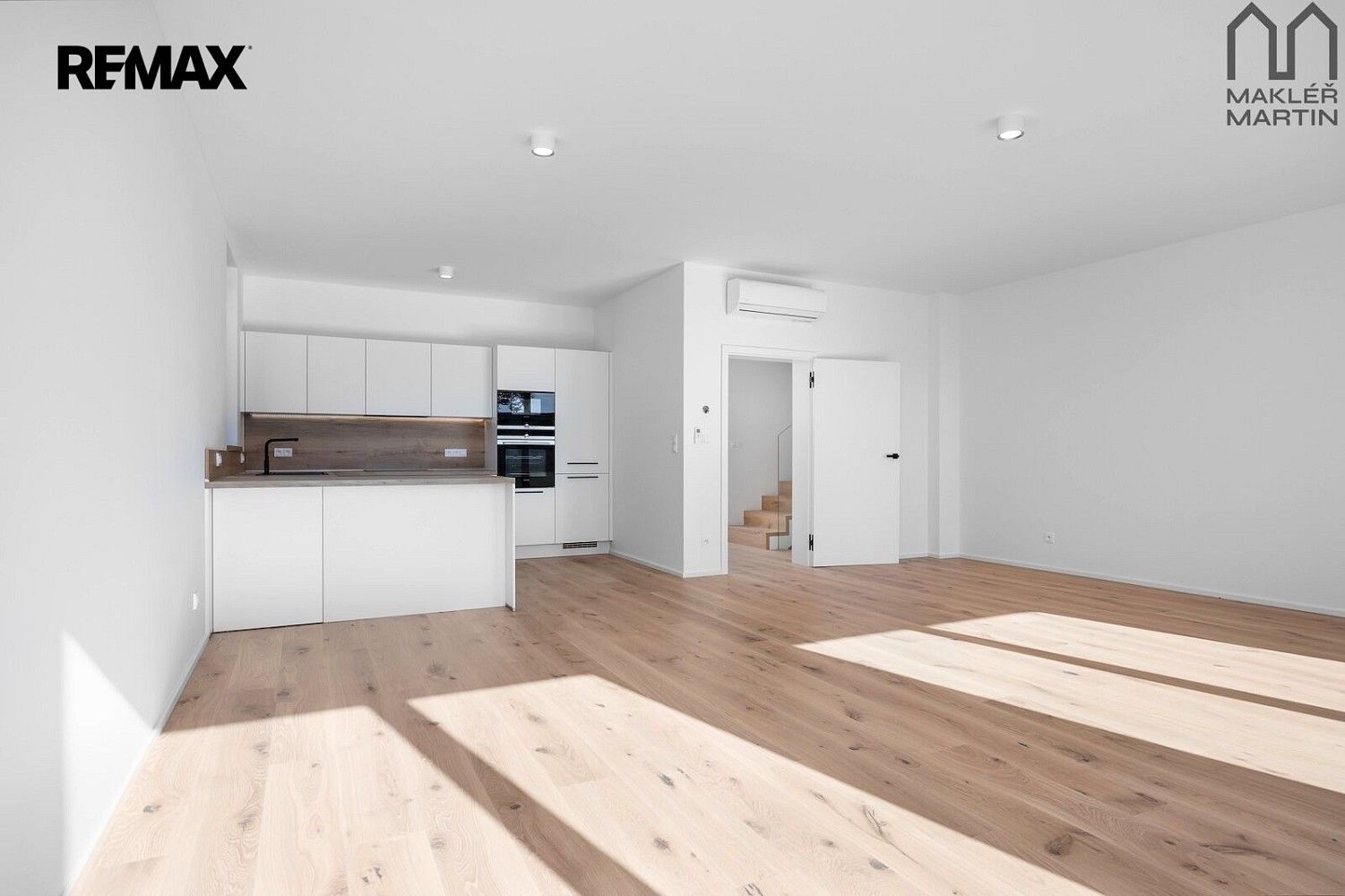 Rodinný dům · 178 m² · Vodochody, okres Praha-východ, Středočeský kraj - 4