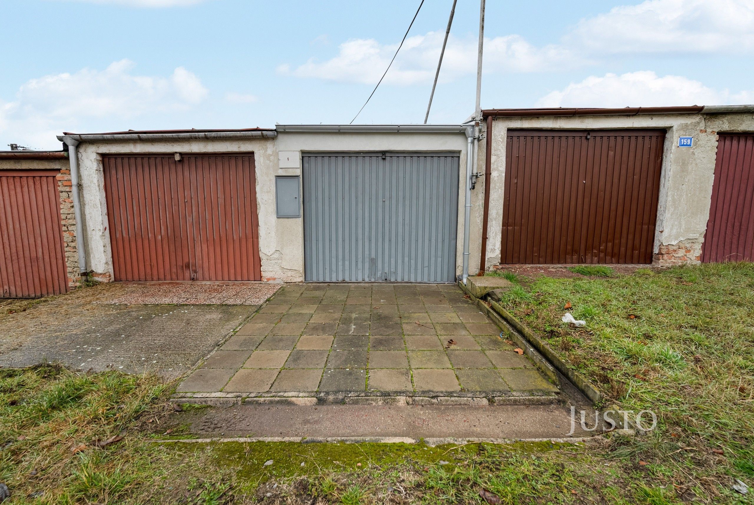 Pronájem komerční - Dlouhá 160, Šlapanice, 16 m²