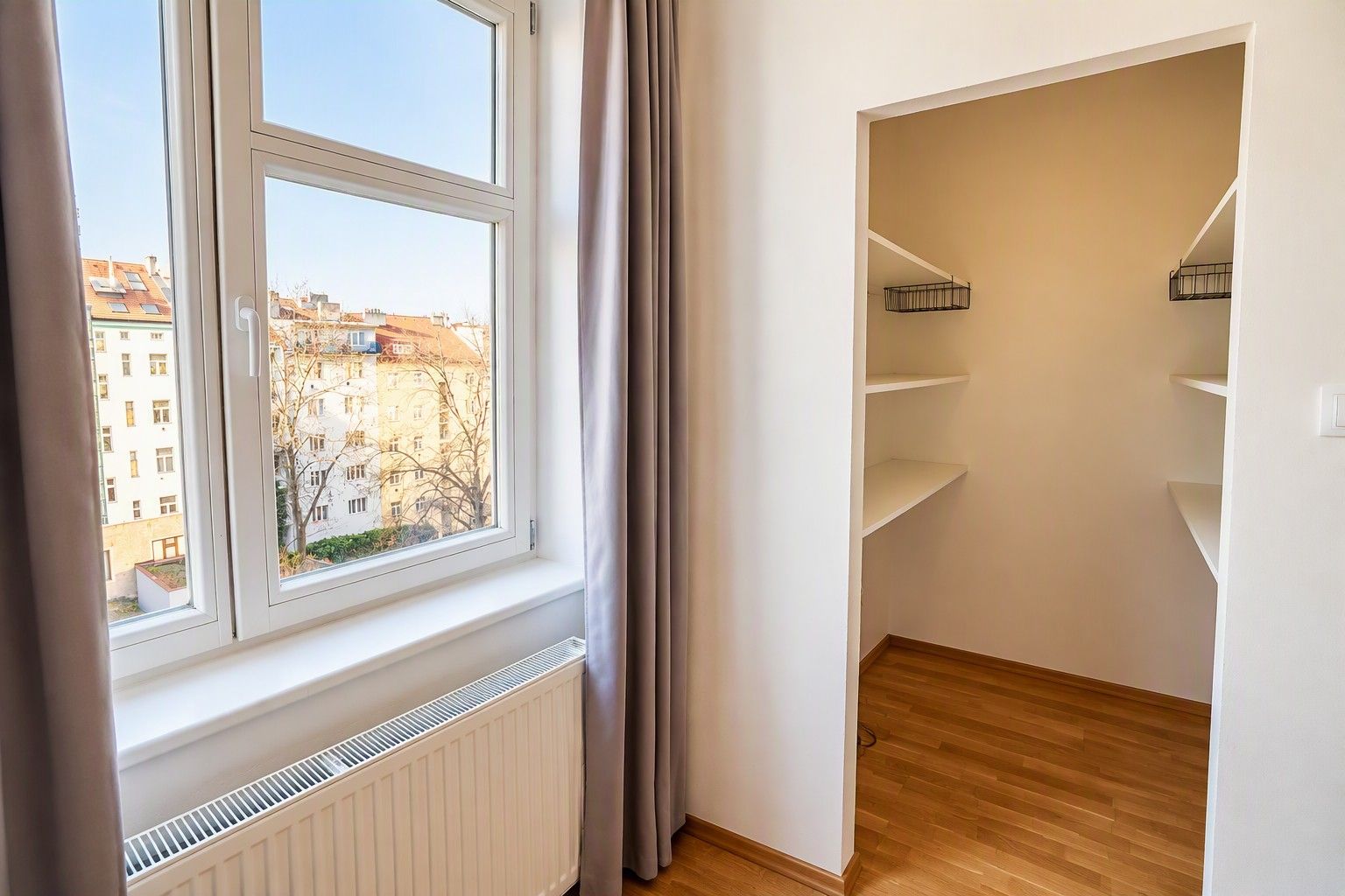 2+kk, Jičínská, Praha - Žižkov, 44 m² - 2
